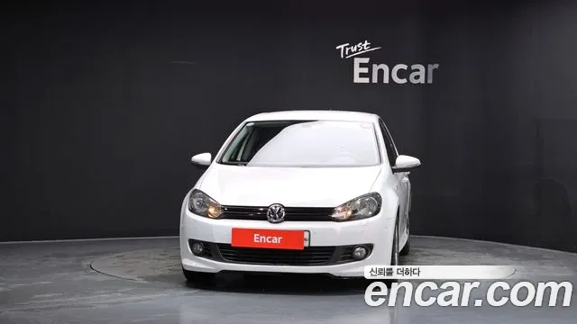 Volkswagen Golf Sportsvan 2013 thumb 3