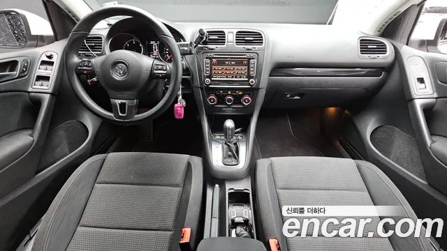 Volkswagen Golf Sportsvan 2013 thumb 7