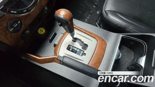 KG_Mobility_Ssangyong Rexton 2016 thumb 9