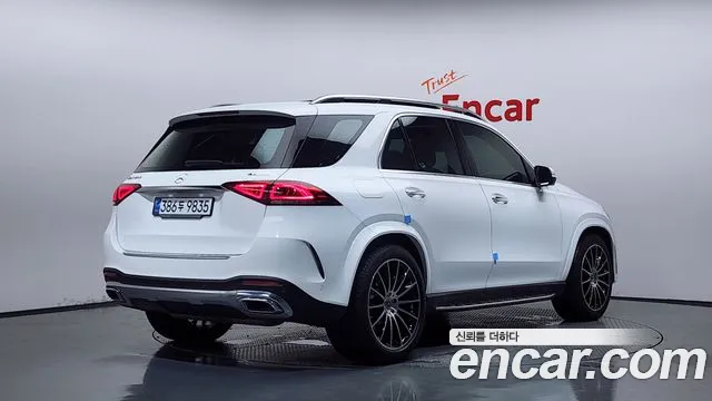 Mercedes-Benz GLE 2023 thumb 2