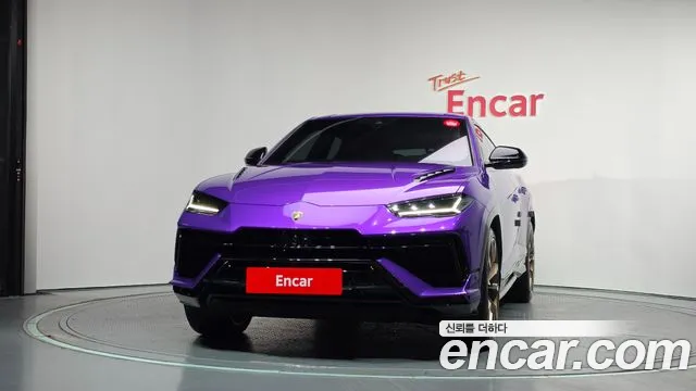Lamborghini Urus 2023 thumb 3
