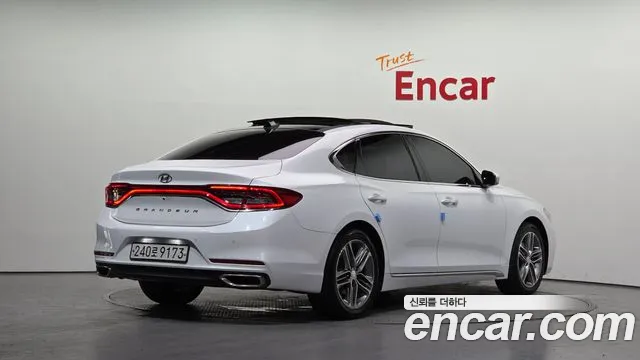 Hyundai Grandeur 2017 thumb 2