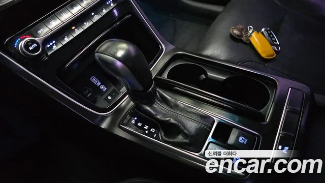 Hyundai Grandeur 2017 thumb 9