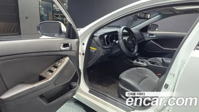 Kia K5 2015 thumb 10