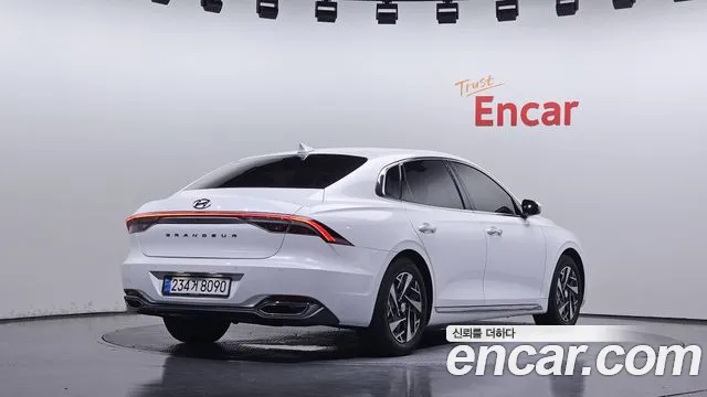 Hyundai Grandeur 2021 thumb 2