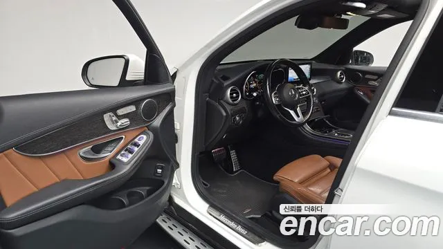 Mercedes-Benz GLC 2022 thumb 9
