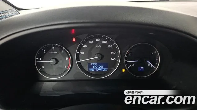 Hyundai Starex 2016 thumb 7