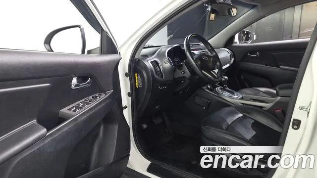 Kia Sportage 2014 thumb 10