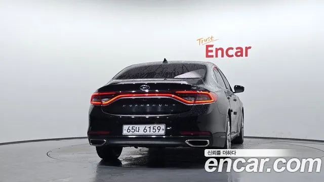 Hyundai Grandeur 2017 thumb 4