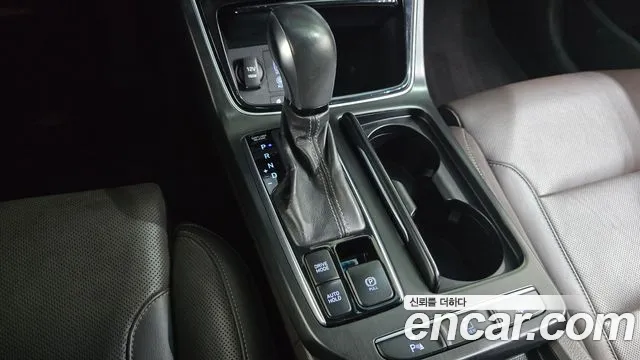 Hyundai Grandeur 2017 thumb 9