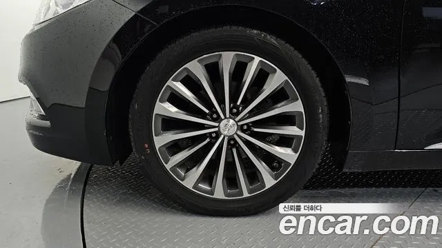 Hyundai Grandeur 2013 thumb 5