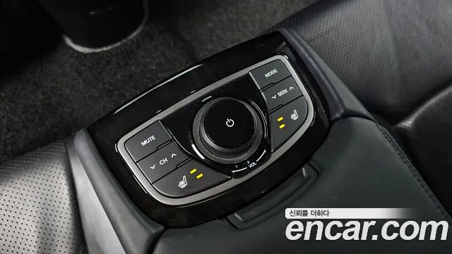 Hyundai Grandeur 2013 thumb 12