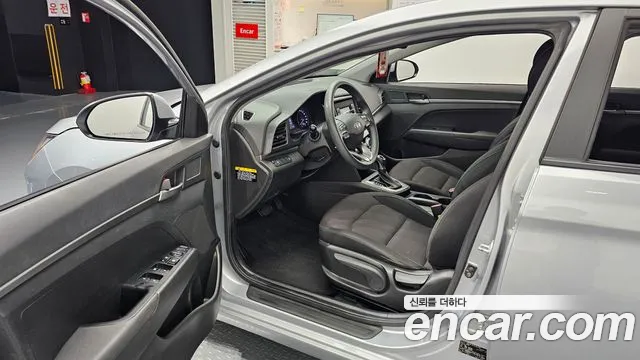 Hyundai Avante 2019 thumb 10