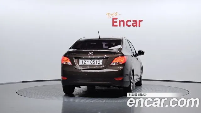 Hyundai Accent 2015 thumb 4