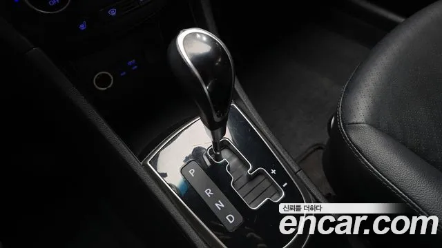 Hyundai Accent 2015 thumb 9