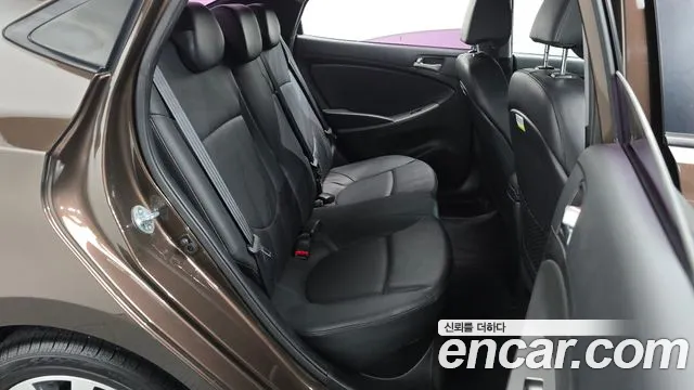 Hyundai Accent 2015 thumb 11