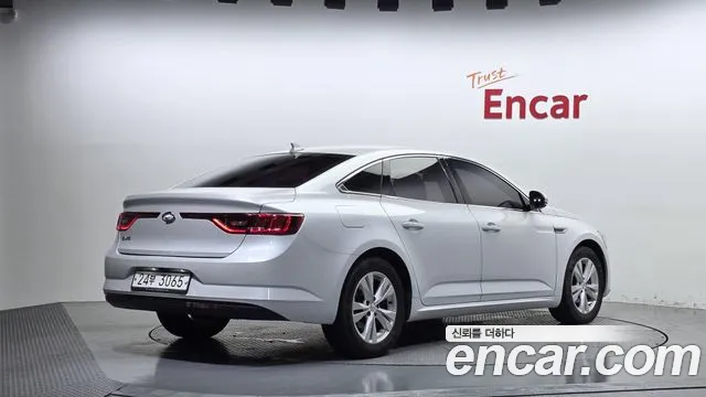 Renault-KoreaSamsung Megane 2018 thumb 2