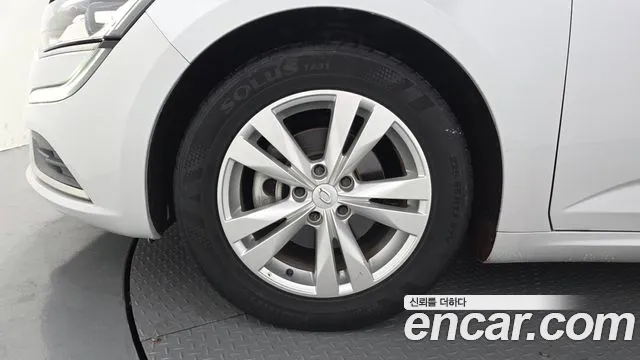 Renault-KoreaSamsung Megane 2018 thumb 5