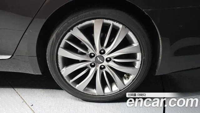 Hyundai Genesis 2016 thumb 5