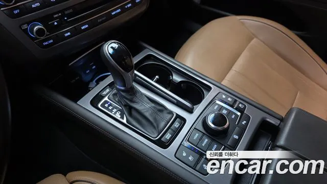 Hyundai Genesis 2016 thumb 9
