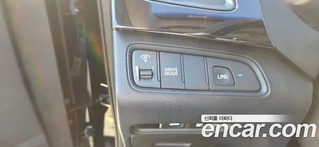 Hyundai Grandeur 2013 thumb 9
