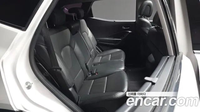 Hyundai Santa Fe 2015 thumb 12