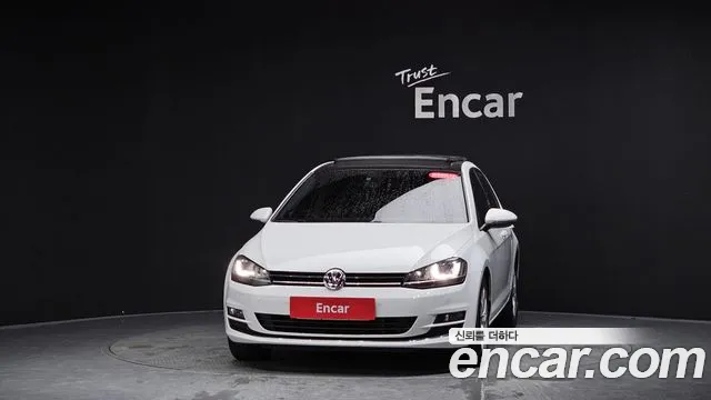 Volkswagen Golf Sportsvan 2016 thumb 2
