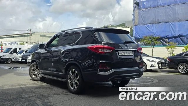 KG_Mobility_Ssangyong Rexton 2017 thumb 5