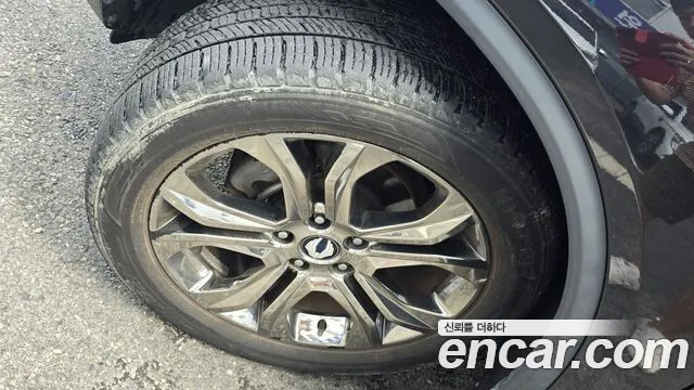 KG_Mobility_Ssangyong Rexton 2017 thumb 7