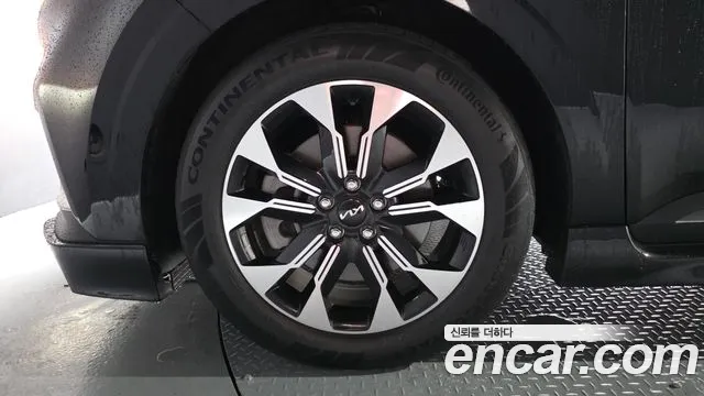 Kia Carnival 2022 thumb 5