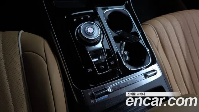 Kia Carnival 2022 thumb 9
