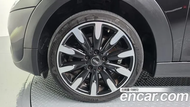 MINI Hatch 2020 thumb 4