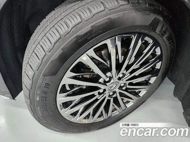 Lexus LM 2024 thumb 6
