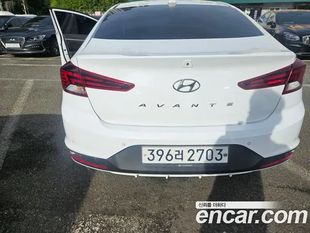 Hyundai Avante 2019 thumb 3