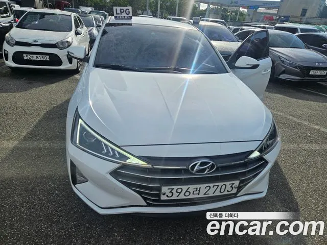 Hyundai Avante 2019 thumb 12