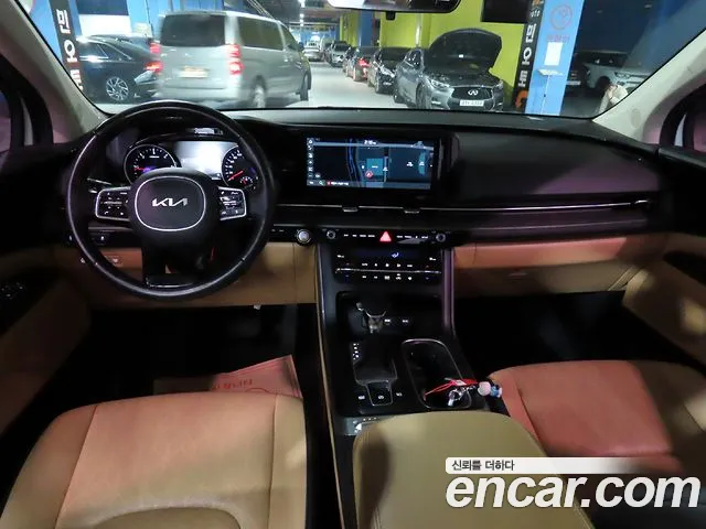 Kia Carnival 2022 thumb 5