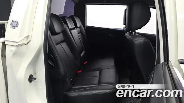 KG_Mobility_Ssangyong KORANDO 2017 thumb 11
