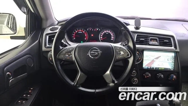 KG_Mobility_Ssangyong KORANDO 2017 thumb 12