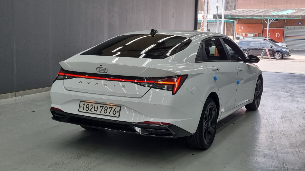 Hyundai Avante 2020 thumb 2
