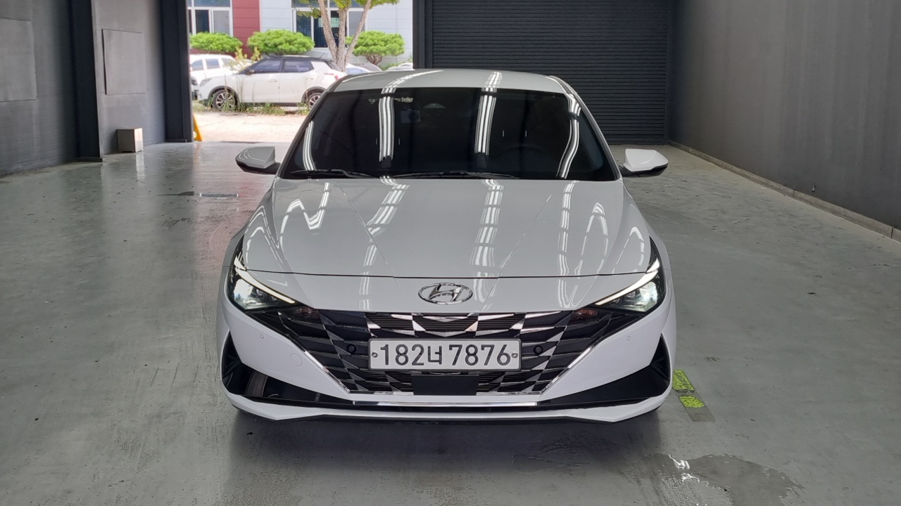Hyundai Avante 2020 thumb 3