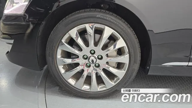 KG_Mobility_Ssangyong Chairman 2015 thumb 5