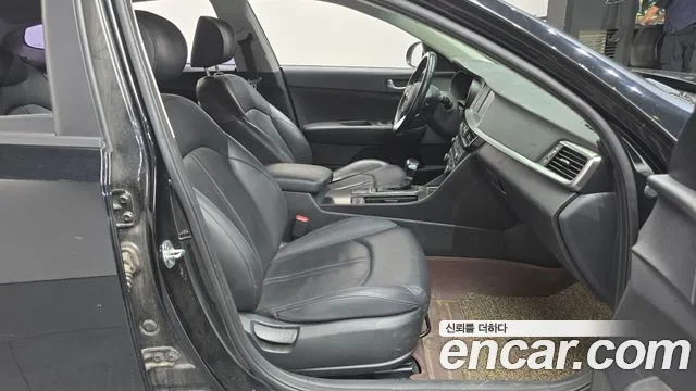 Kia K5 2018 thumb 11
