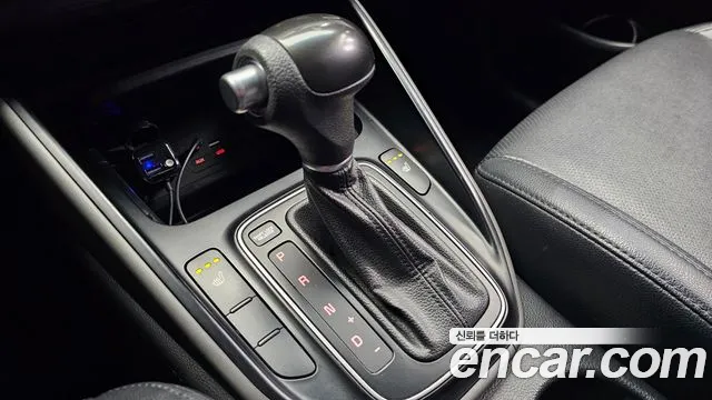 Kia Carens 2015 thumb 9