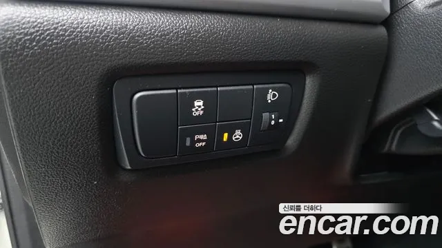 KG_Mobility_Ssangyong KORANDO 2017 thumb 12