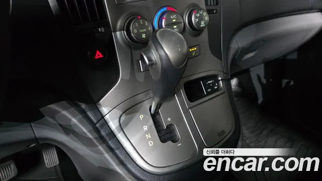 Hyundai Starex 2014 thumb 9