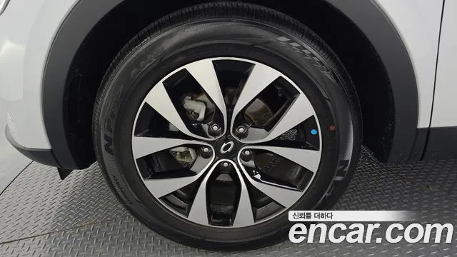 Renault-KoreaSamsung Arkana 2022 thumb 5