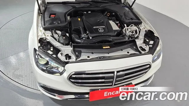 Mercedes-Benz E-Класс 2021 thumb 6