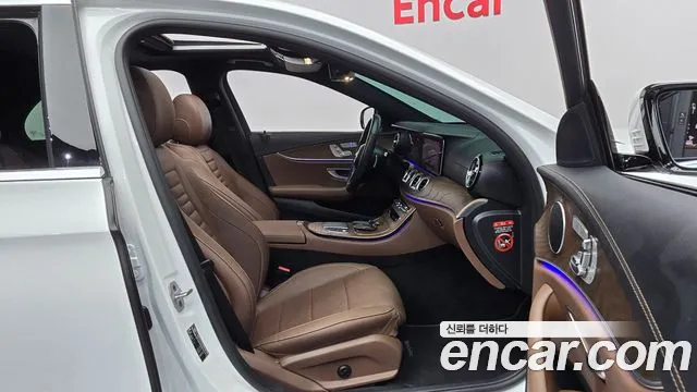 Mercedes-Benz E-Класс 2021 thumb 11