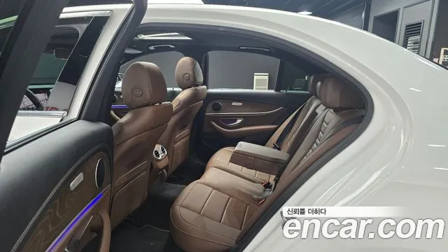 Mercedes-Benz E-Класс 2021 thumb 12