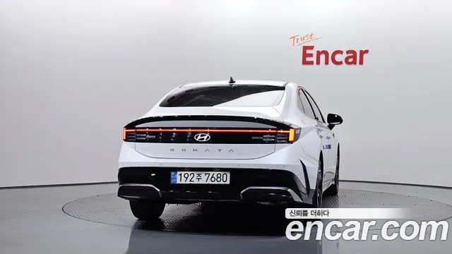 Hyundai Sonata 2024 thumb 4